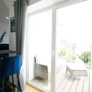 Apartment Sunny & Cozy Penthouse With Balcony L Dg4'14, Wien